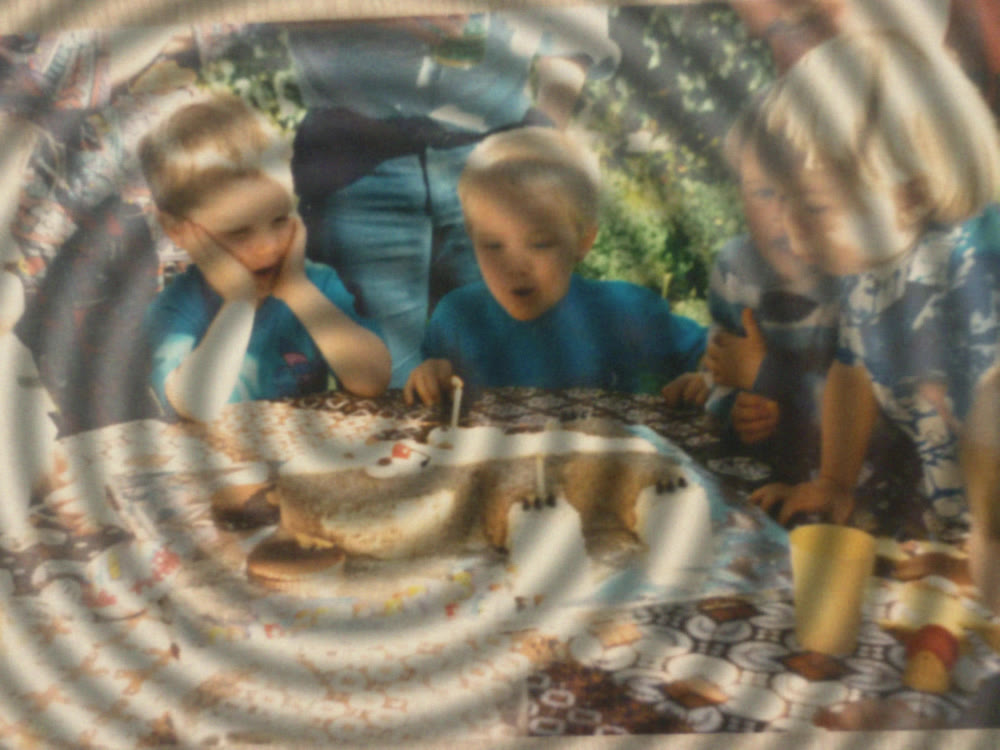 1. Nat, vuil water ingedroogd — waterschade 35mm negatief herstellen, stap 1